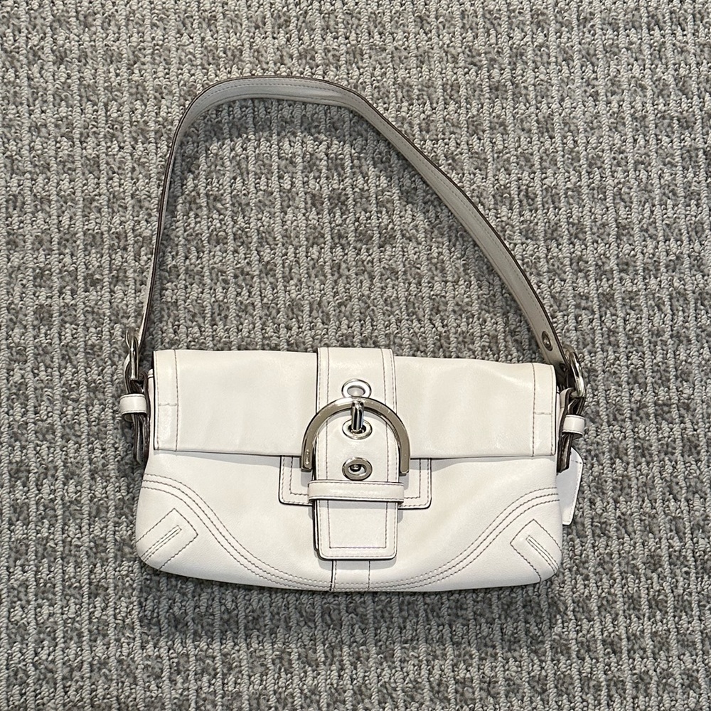 White coach shoulder bag - new condition!